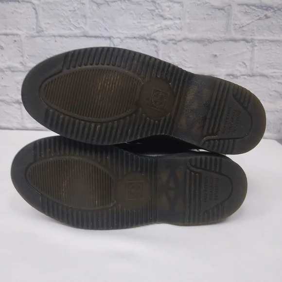 Dr. Martens Vegan Leather Flora Boots Size 7 - Picture 7 of 8